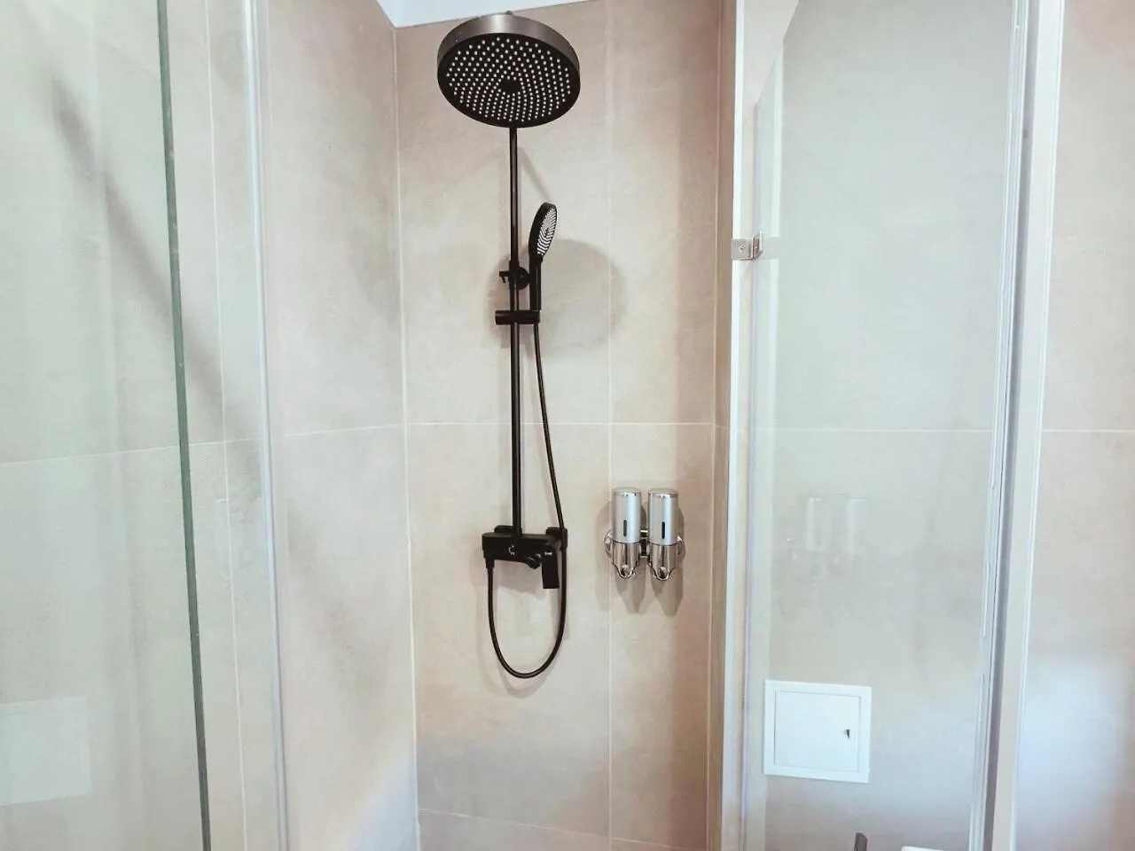 Tan Hotel Astana