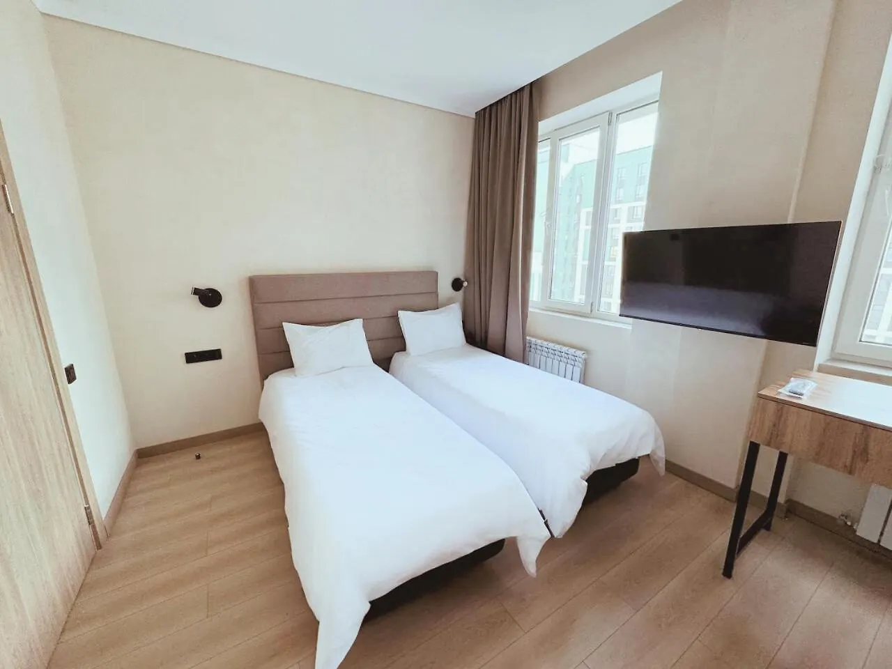Tan Hotel Astana  Астана